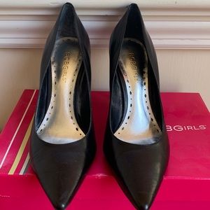 BCBGirls black heels, Sz 7, NWB